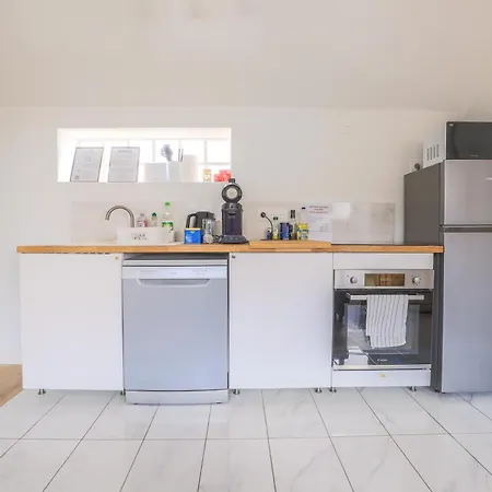 Appartement Familial - Avec Parking Prive Gratuit Arras Extérieur photo